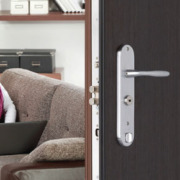 Article 75 : Porte blindée Fichet, une large gamme disponible chez Axxess Fermetures Article 75 : Porte blindée Fichet, une large gamme disponible chez Axxess Fermetures